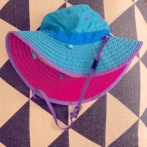 Reversible Beach Waterproof UV Protection Hat LIKE NEW